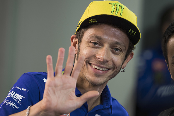 Росси: "Маркес и Лоренсо быстрее меня" - MotoGP
