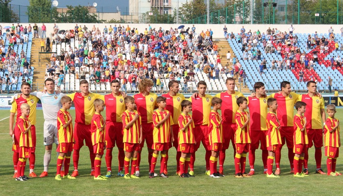 Зирка попрощалась с 11 игроками команд U-19 и U-21 - Чемпионат Украины