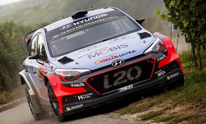 WRC. Hyundai продлил Невиля - WRC