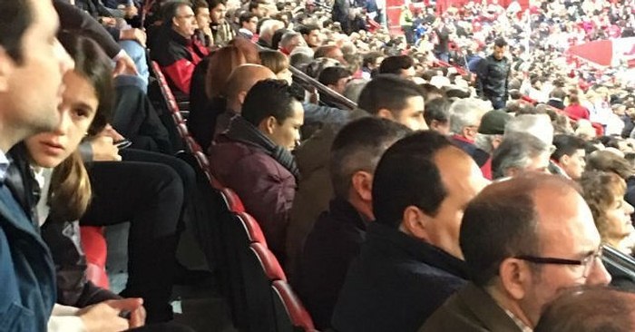 Бакка присутствовал на матче Севилья - Валенсия - Чемпионат Испании