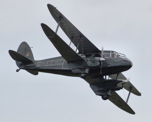 dragon_rapide_g-aeml_flying_arp