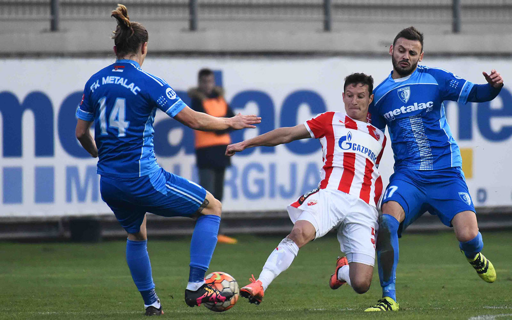 Тарас Бондаренко (справа), crvenazvezdafk.com