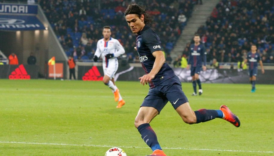 Эдинсон Кавани выполнил свою задачу с Лионом, PSG.fr