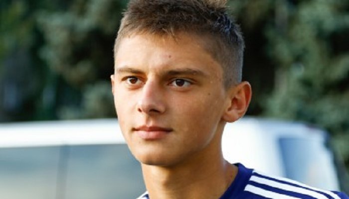 Динамо продлило контракты с Миколенко и Шапаренко - Чемпионат Украины