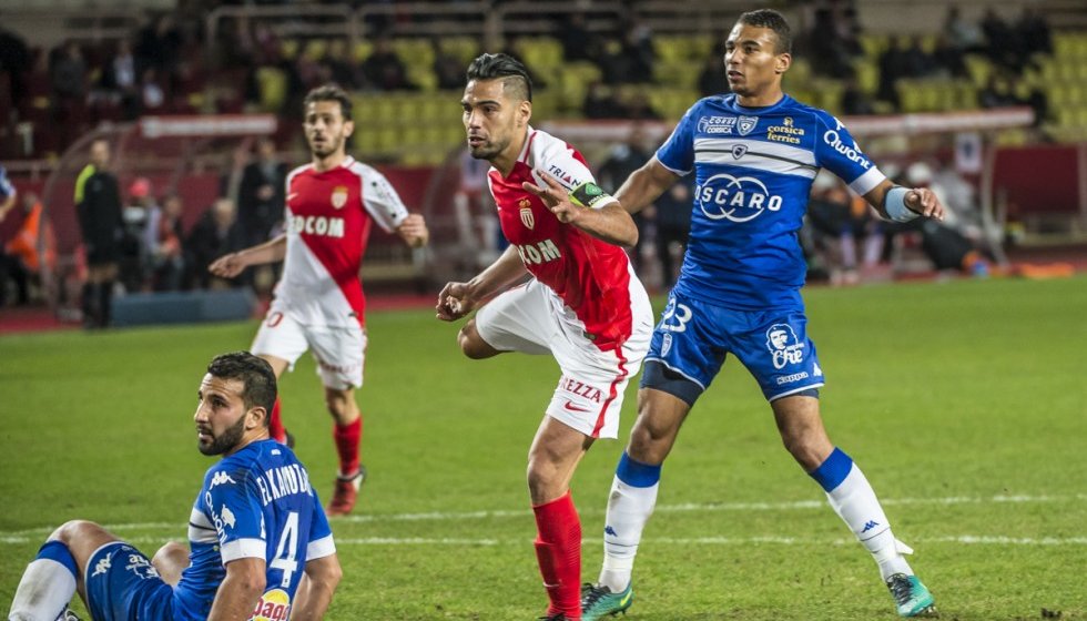 Радамель Фалькао порвал защиту Бастии, Asmonaco.com