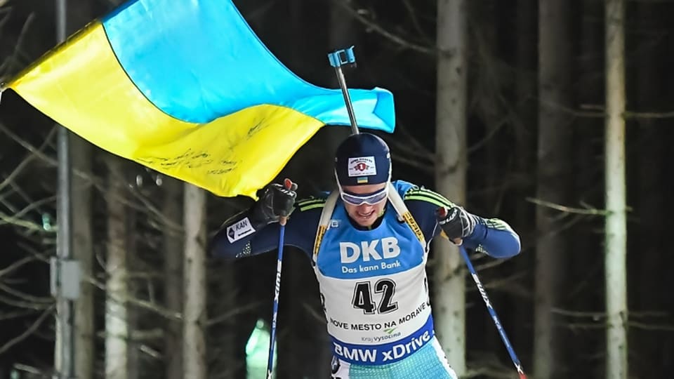 Сергей Семенов мчится к седьмому месту в спринте, biathlonworld.com