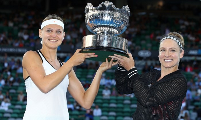 Маттек-Сандс и Шафаржова - чемпионки парного разряда - Australian Open