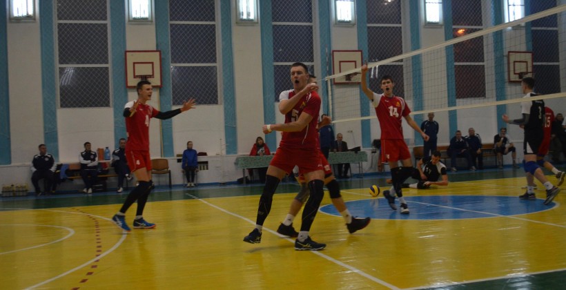 Локомотив и Кажаны вышли в финал Кубка Украины - Волейбол