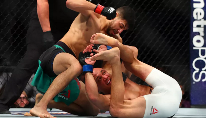UFC Fight Night 103: Би Джей Пенн после 2,5 лет простоя проиграл Родригесу - MMA