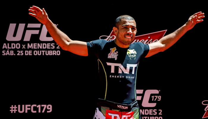 Алдо и Холлоуэй встретятся на UFC 212 - MMA