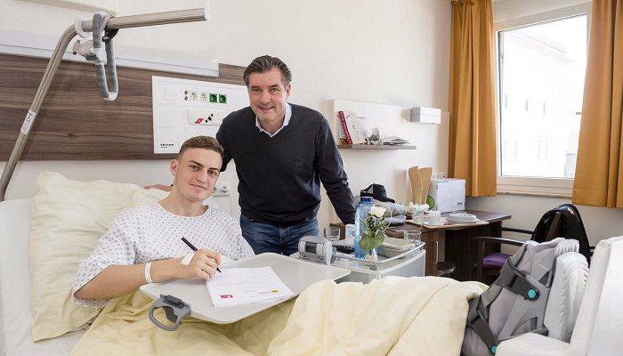 Боруссия Д продлила контракт с Якобом Ларсеном - Чемпионат Германии
