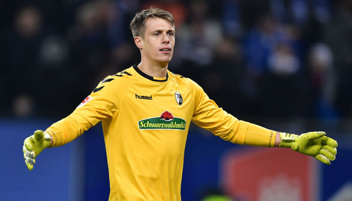 Гамбург хочет летом купить вратаря Фрайбурга Шволова - Kicker - Чемпионат Германии