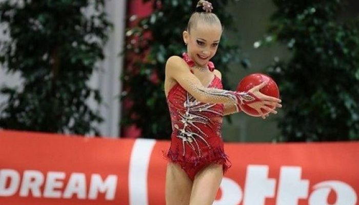 Пограничная завоевала три золота на Кубке Дерюгиной-2017 - Гимнастика