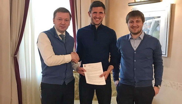 Шахтер продлил контракт с Кривцовым - Чемпионат Украины