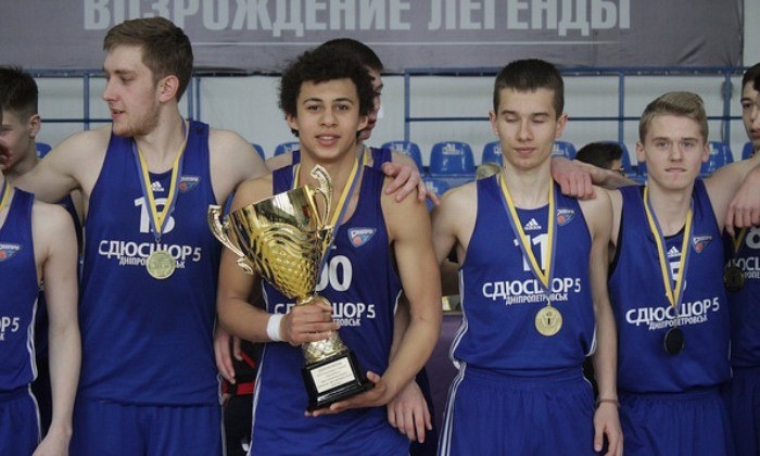 Днепр-ДВУФК — чемпион Первой Лиги - Суперлига