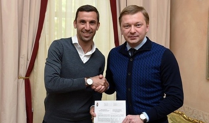 Шахтер продлил контракт со Срной - Чемпионат Украины