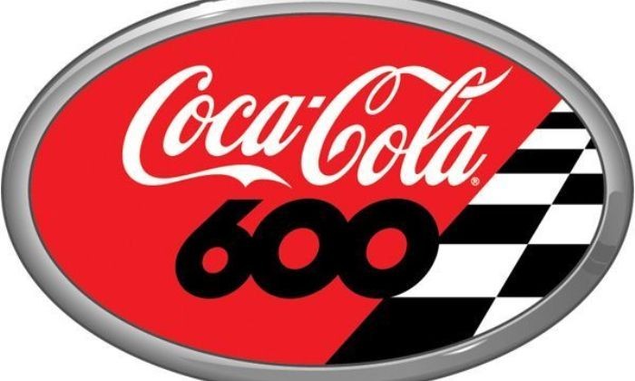 В гонке NASCAR в Шарлотт будет четыре сегмента - Автоспорт