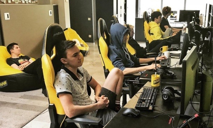 Natus Vincere заканчивают свою борьбу за путевку на The International 2017 - Киберспорт