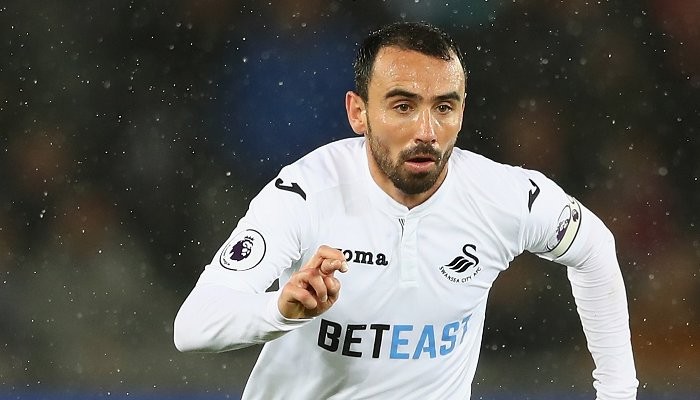 Суонси продлил контракт с 34-летним Бриттоном - Чемпионат Англии