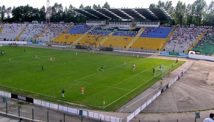Карпаты начнут сезон на стадионе Украина - Чемпионат Украины