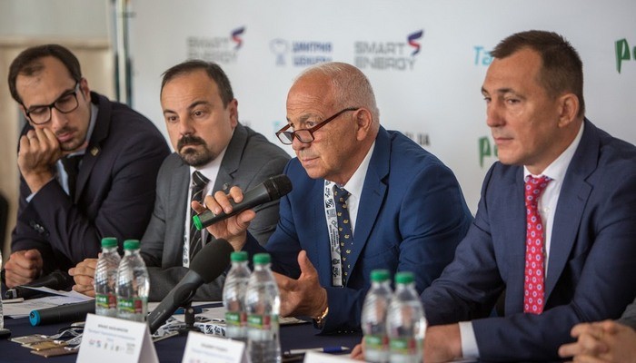 Президент ФБУ: мы ожидаем настоящий и захватывающий праздник бокса - Бокс