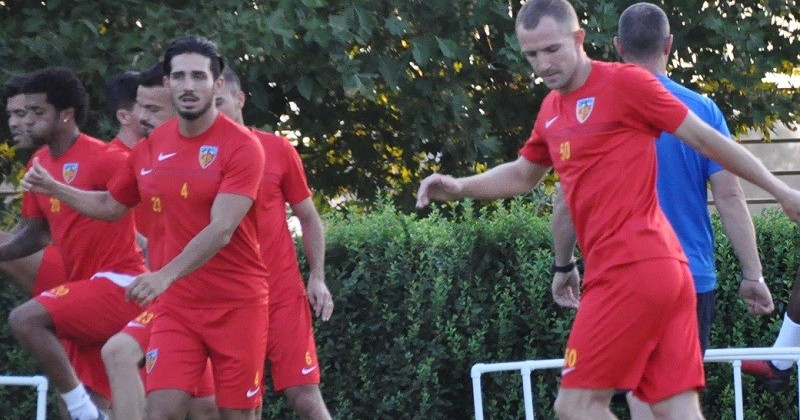 Кучер: были предложения из УПЛ, но отдавал приоритет зарубежным клубам - Футбол