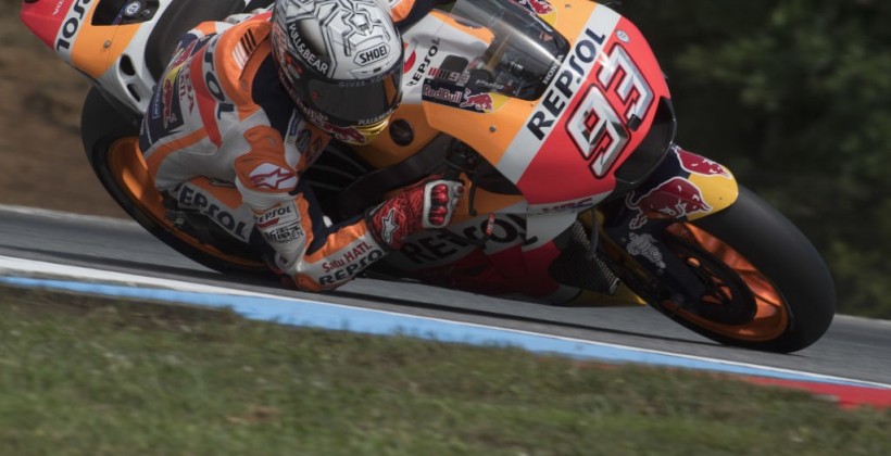 Маркес выиграл Гран-при Чехии, Росси четвертый - MotoGP