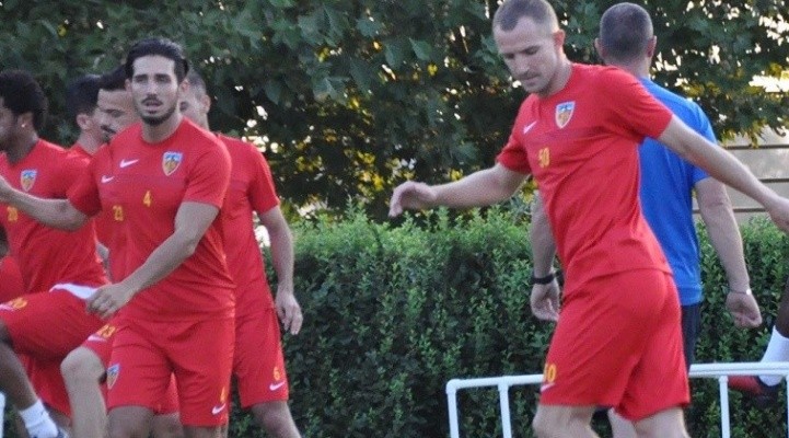 Кучер: "Приятно играть в той атмосфере, которая есть в чемпионате Турции" - Футбол