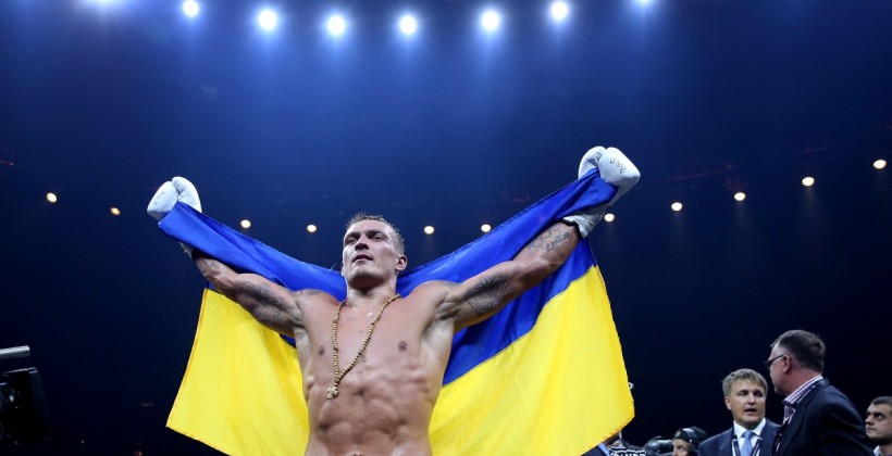 Усик: бой с Бриедисом вряд ли пройдет в Украине - Бокс