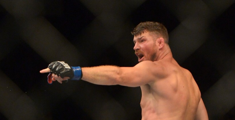 На чемпиона UFC подали в суд - Другая сторона