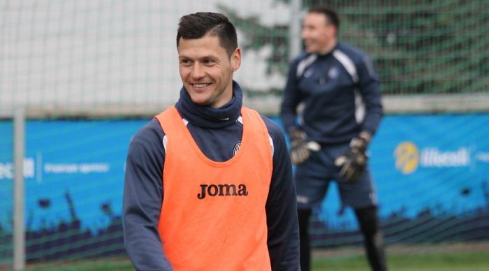 Шестаков: понравилось играть при схеме в 3 центрбека, ведь создали много моментов у ворот Шахтера - Чемпионат Украины