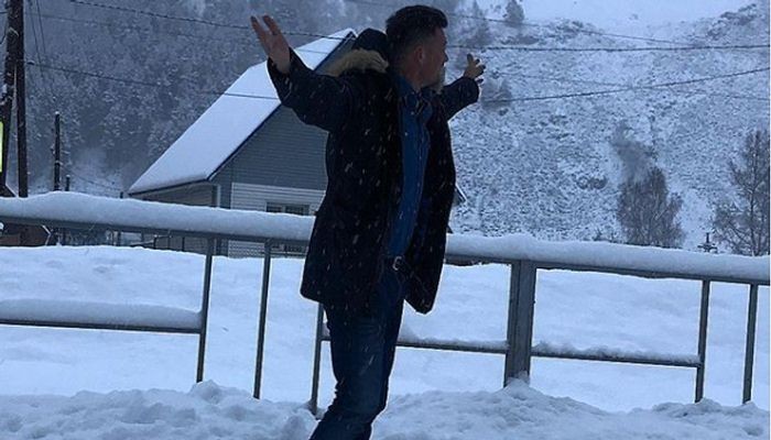 Милевский организовал новогодний конкурс в Instagram и отправился в Сибирь - Другая сторона