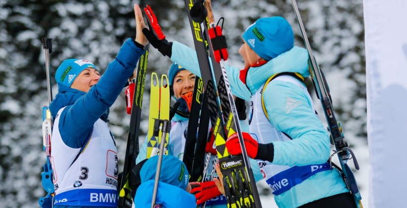 Украина выиграла серебро в женской эстафете в Хохфильцене - Биатлон