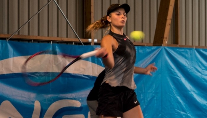 Завацкая снялась с полуфинала турнира в Венгрии - WTA