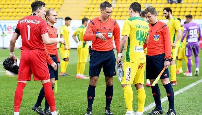 Федецкий возмущен судейством в матче с Олимпиком - Чемпионат Украины