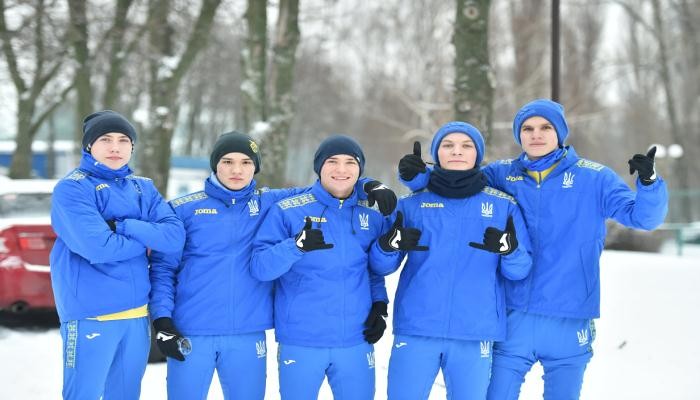 Украина U-17 вдесятером удержала нулевую ничью с Чехией и пробилась на Евро-2018 - Футбол