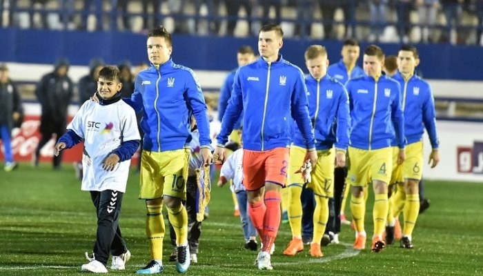 Лунин: в некоторых ситуациях Пятов на моем месте не совершил бы потерь - Футбол