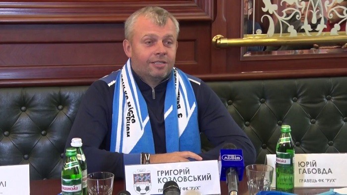Фанаты Карпат призвали Козловского спасти львовский клуб - Первая лига Украины