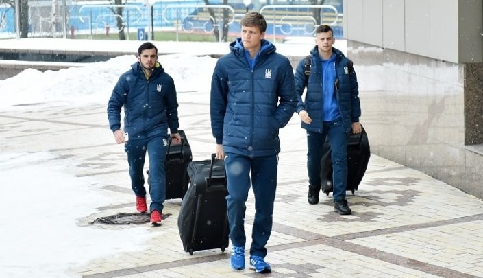 Украина U-19 сыграла в сухую ничью со Швецией в отборе на Евро-2018 - Футбол