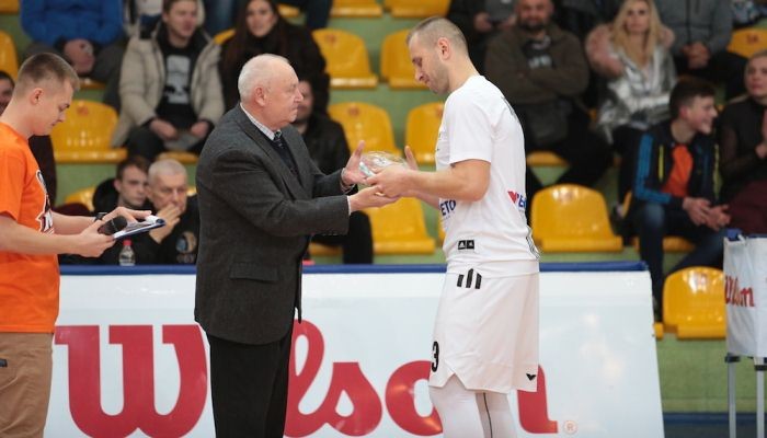 Кольченко - лучший игрок марта в Суперлиге - Суперлига