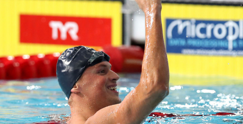 Пловец Романчук завоевал серебро на этапе International Swimming League в Неаполе - Плавание