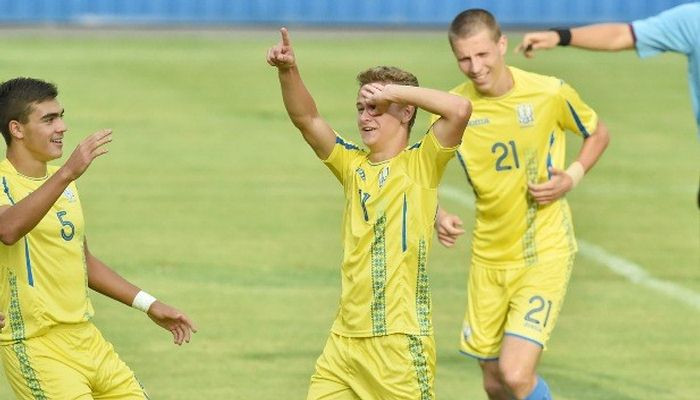 Украина U-17 вышла в финал Мемориала Банникова - Футбол