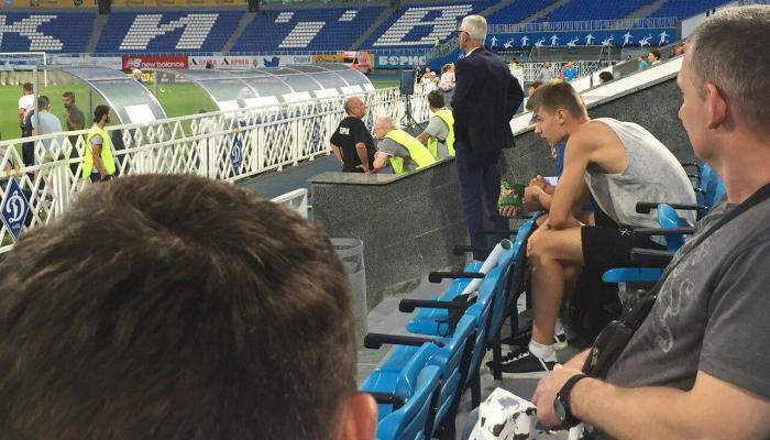 Раванелли удален с тренерской скамейки в матче с Мариуполем - Чемпионат Украины
