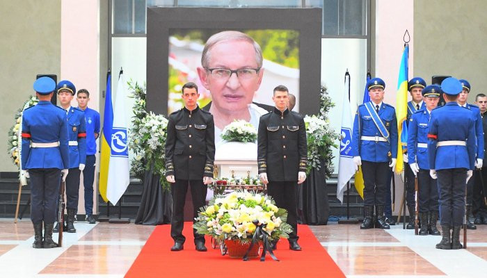 В Киеве попрощались с Олегом Базилевичем - Футбол