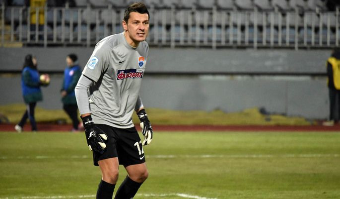 Худжамов: "Надеюсь, введение военного положения не повлияет на спорт" - Футбол