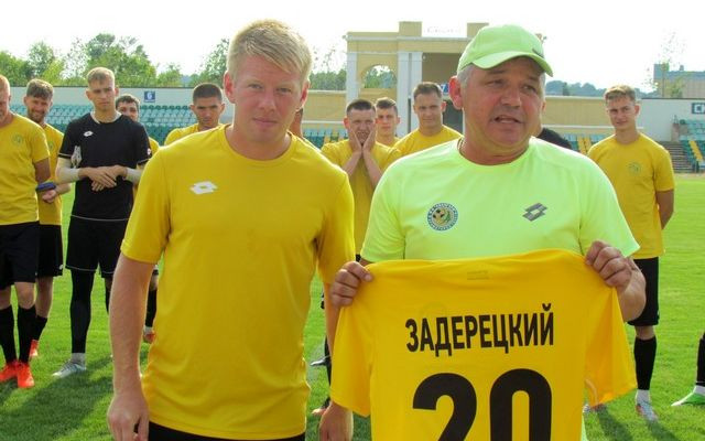 Экс-хавбек Полесья Задерецкий на просмотре в Подолье - Вторая лига Украины