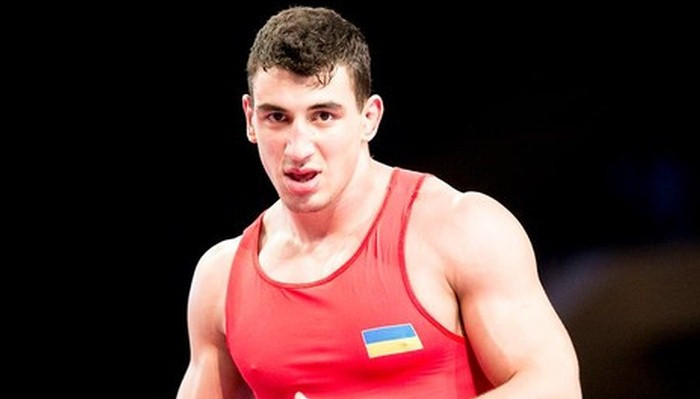 Украинский борец Новиков стал чемпионом мира U-23 - Борьба