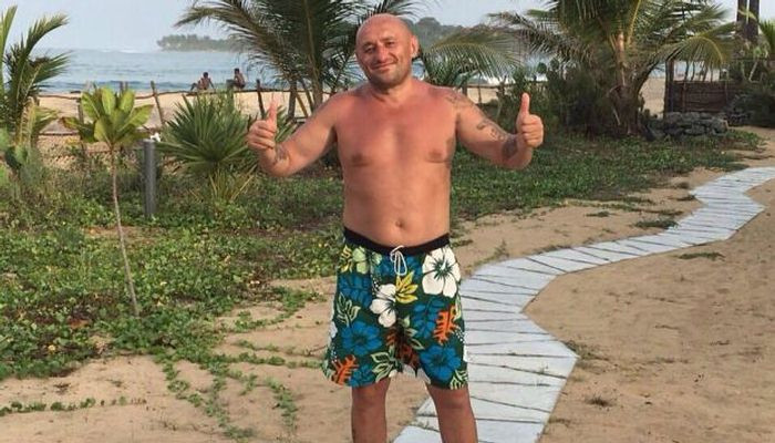 Бывший игрок Металлиста и Динамо Деркач бомжует в Малайзии - Другая сторона