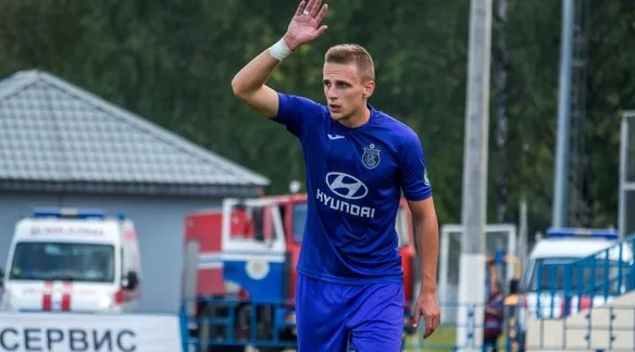 Украинский защитник Калугин перешел в армянский Арарат - Футбол