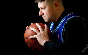 «У NBA я стикався з чорним расизмом». Станіслав Медведенко — про початок кар’єри та Лейкерс